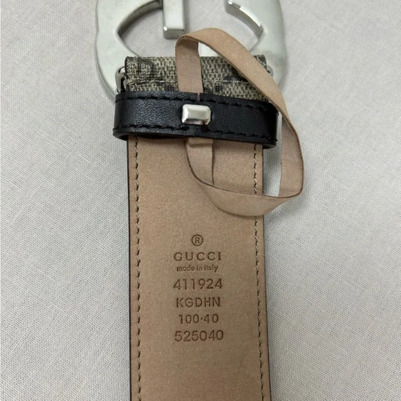 Authentic Men’s Gucci leather belt